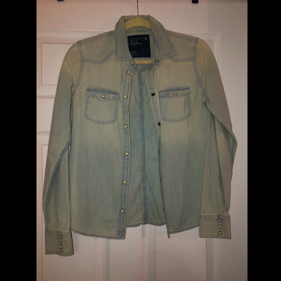 American Eagle Jean Button Up - Picture 2 of 4